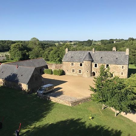 Gite Du Manoir Du Cosquer Pommerit-Jaudy Exteriör bild